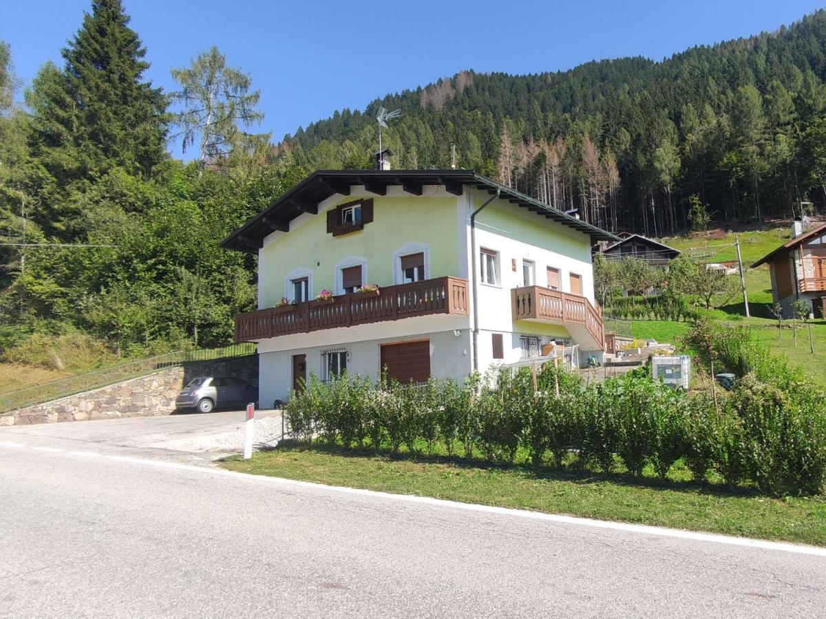 Appartamento A&J House Canal San Bovo Esterno foto